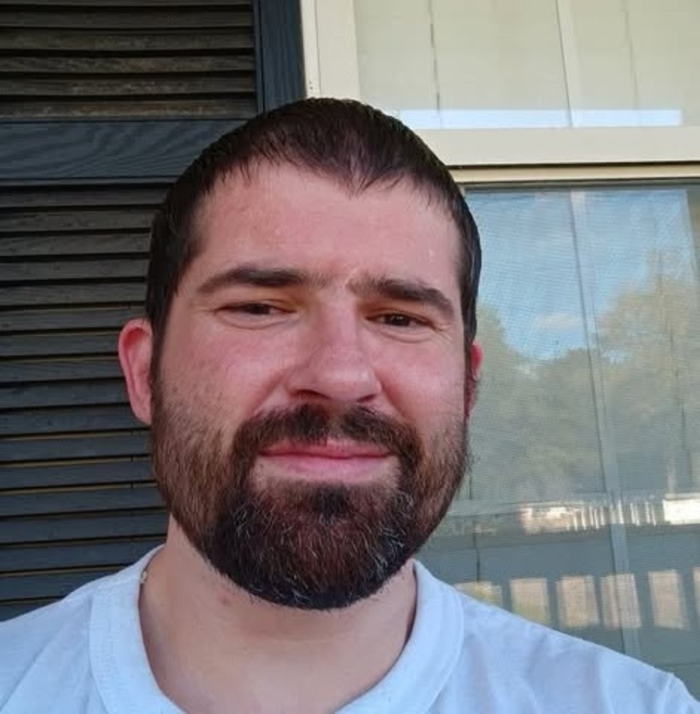 Meet your Posher, Adam